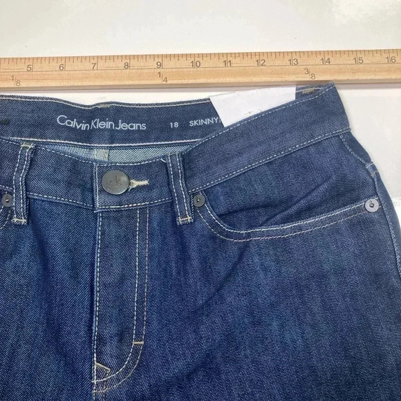 Calvin Klein Jeans Strait Leg Skinny Fit Pants NWT Women Size 18 MSRP $50 - Picture 11 of 13